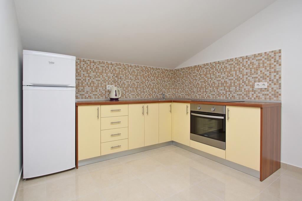 Apartmani Ruza Novalja Exterior foto
